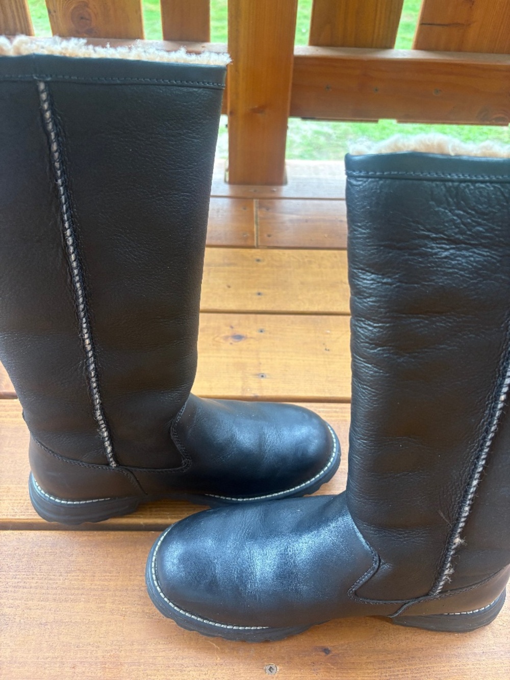 Vintage Ugg Brooks Tall Black boots
